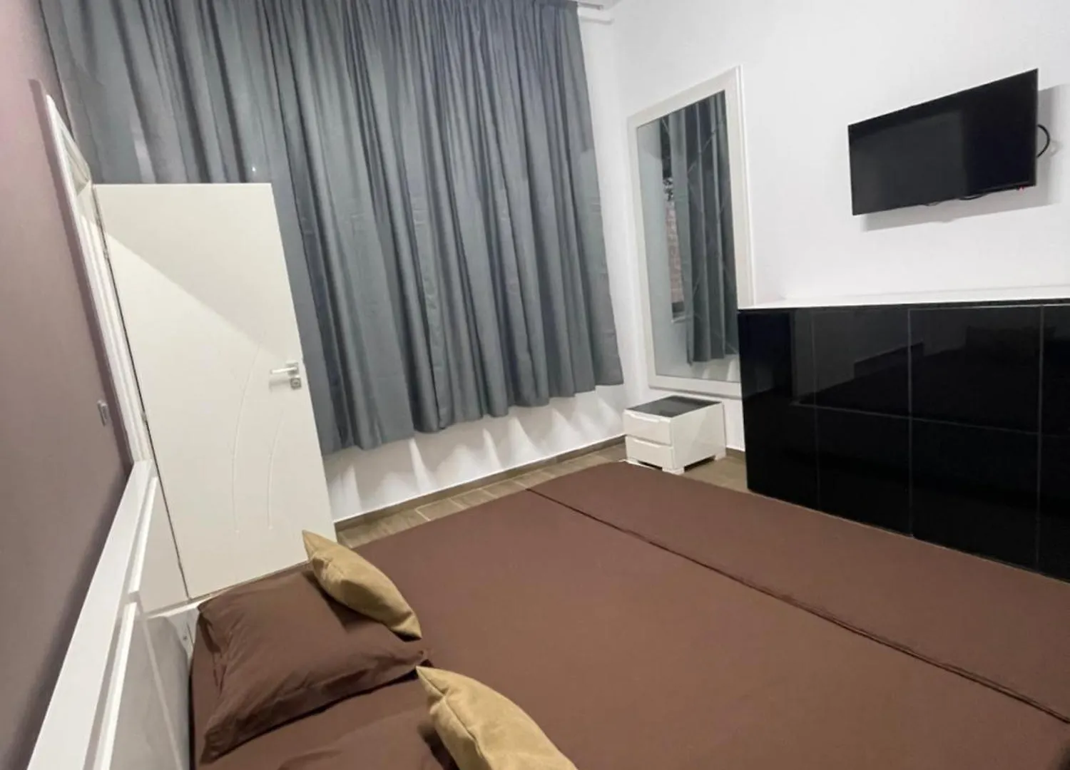 Gold Apartament Vlorë Albanien